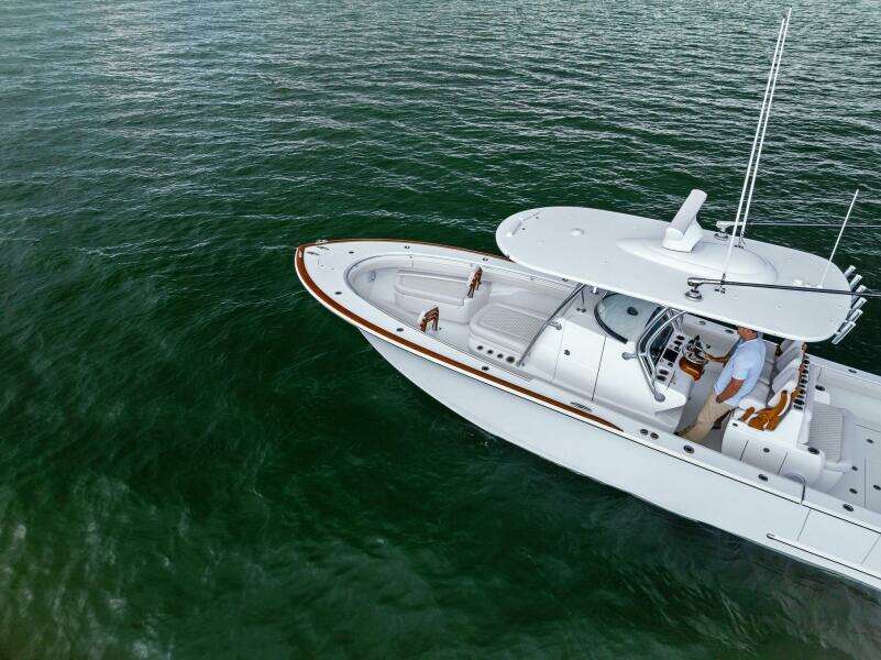 Valhalla Boatworks V 33 (12)