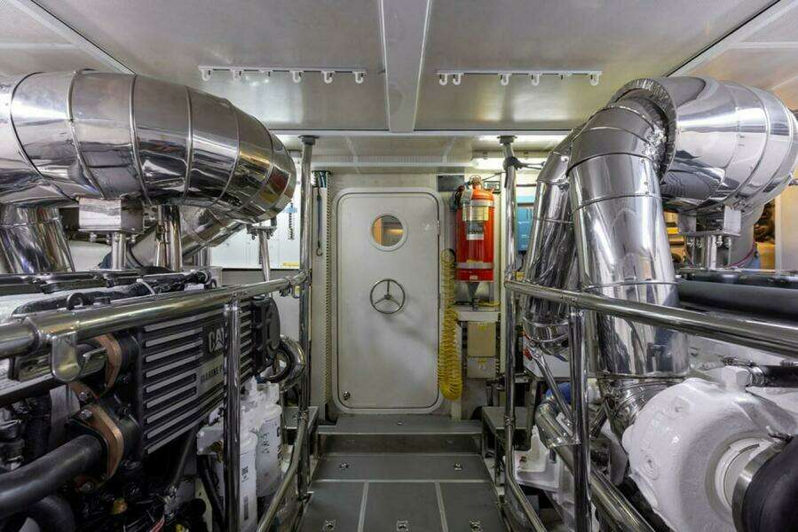 3W 74ft Horizon Yacht For Sale