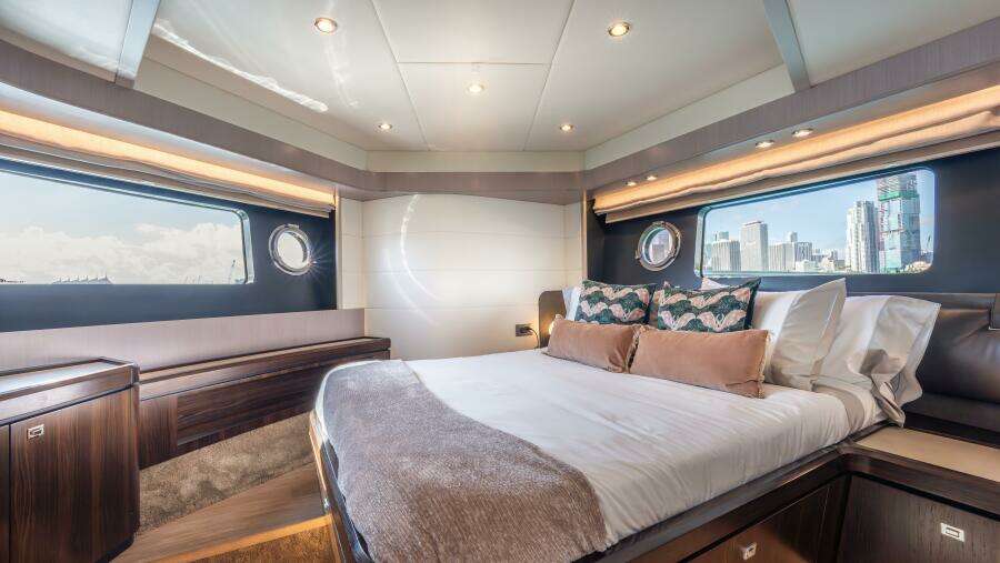 Triangle 58ft Absolute Yacht For Sale