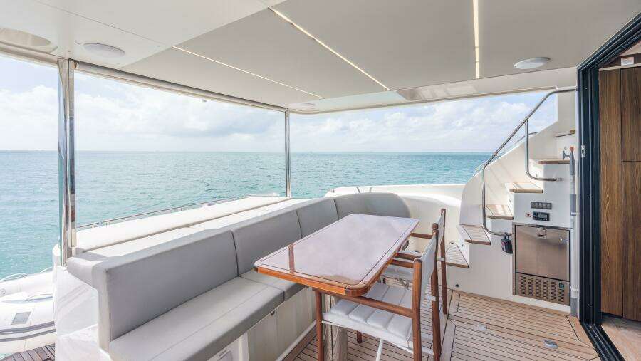 Triangle 58ft Absolute Yacht For Sale