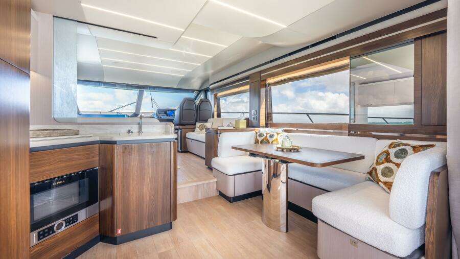 Triangle 58ft Absolute Yacht For Sale