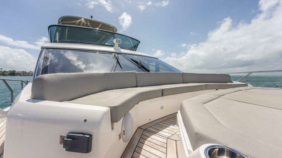 Triangle 58ft Absolute Yacht For Sale