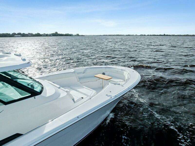 Isla 39ft Bertram Yacht For Sale