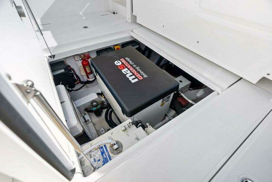 Isla 39ft Bertram Yacht For Sale