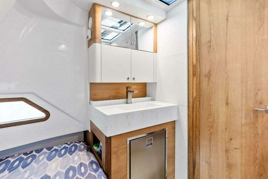 Isla 39ft Bertram Yacht For Sale