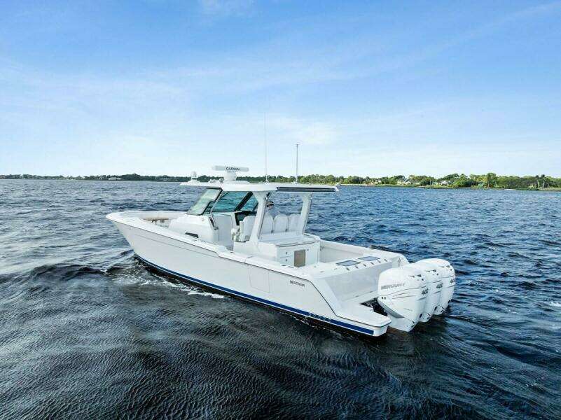 Isla 39ft Bertram Yacht For Sale