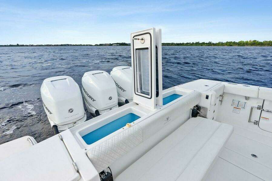 Isla 39ft Bertram Yacht For Sale