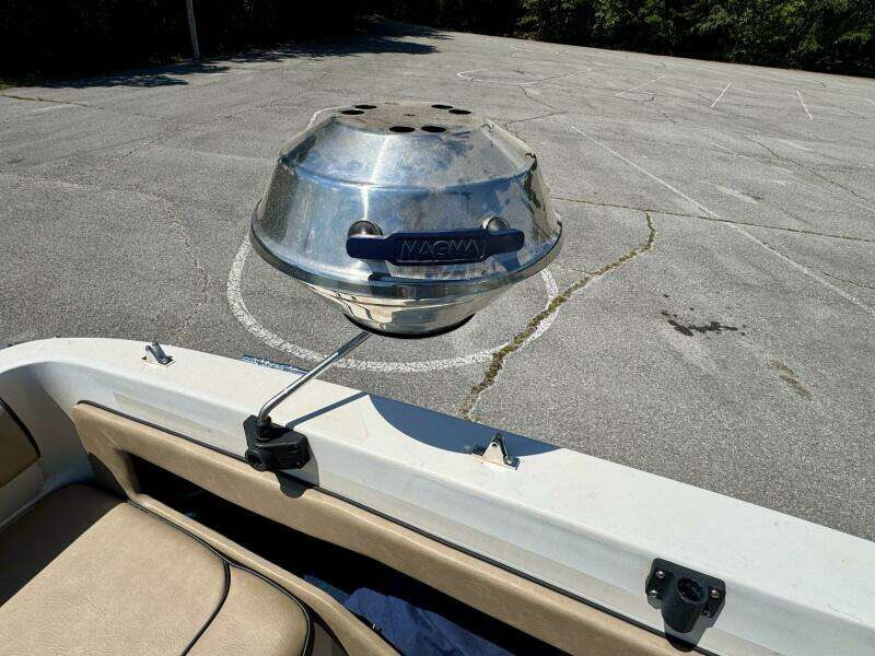 23ft Sea Ray Yacht For Sale