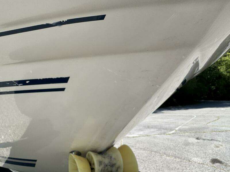 23ft Sea Ray Yacht For Sale