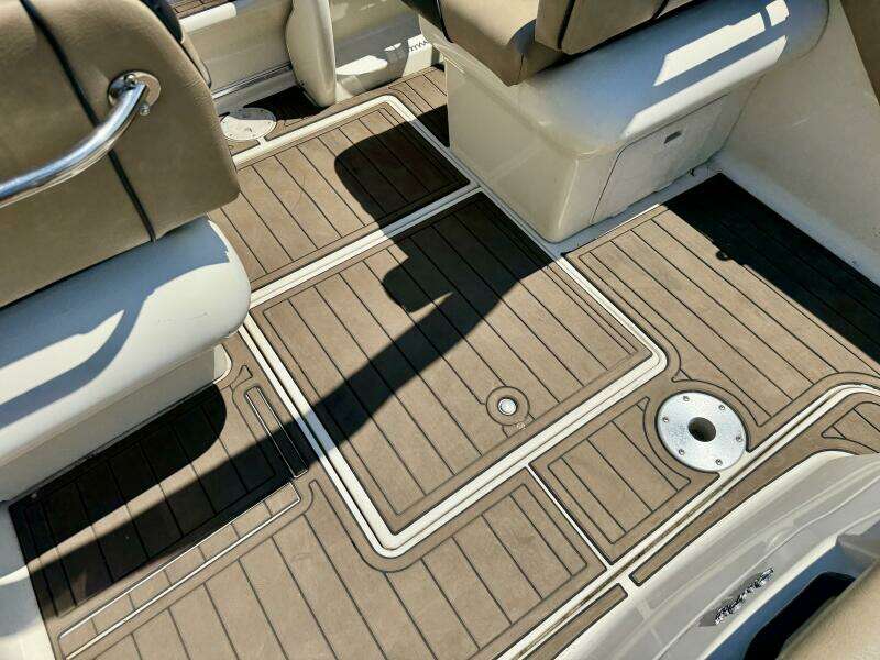 23ft Sea Ray Yacht For Sale