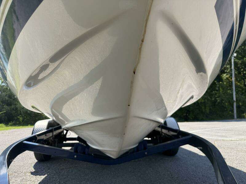 23ft Sea Ray Yacht For Sale