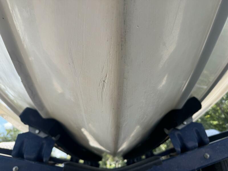 23' 1999 Sea Ray 215 Express Cruiser