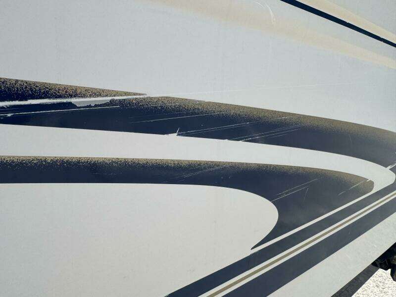 23ft Sea Ray Yacht For Sale