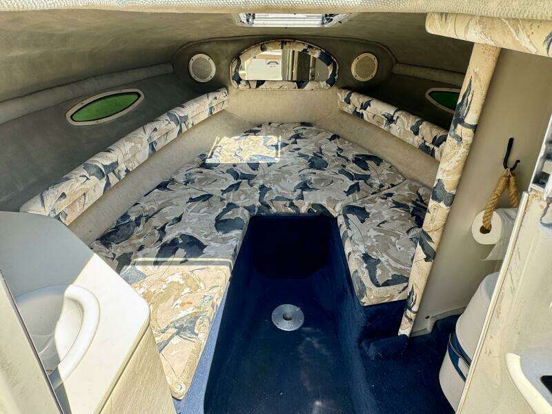 23ft Sea Ray Yacht For Sale