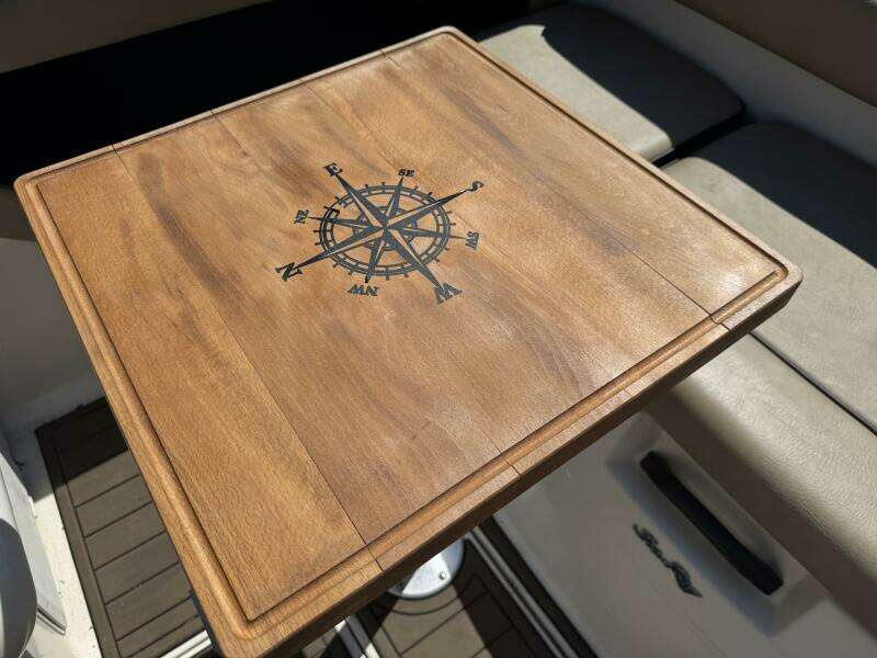 23ft Sea Ray Yacht For Sale