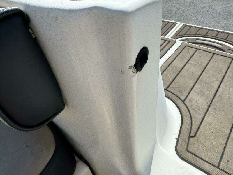 23ft Sea Ray Yacht For Sale