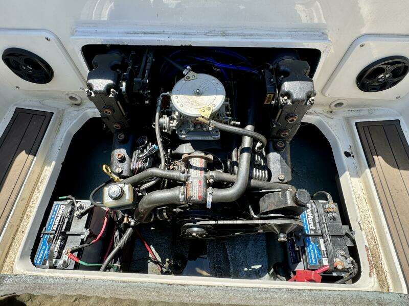 23ft Sea Ray Yacht For Sale