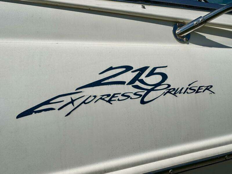 23ft Sea Ray Yacht For Sale