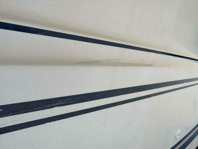 23ft Sea Ray Yacht For Sale