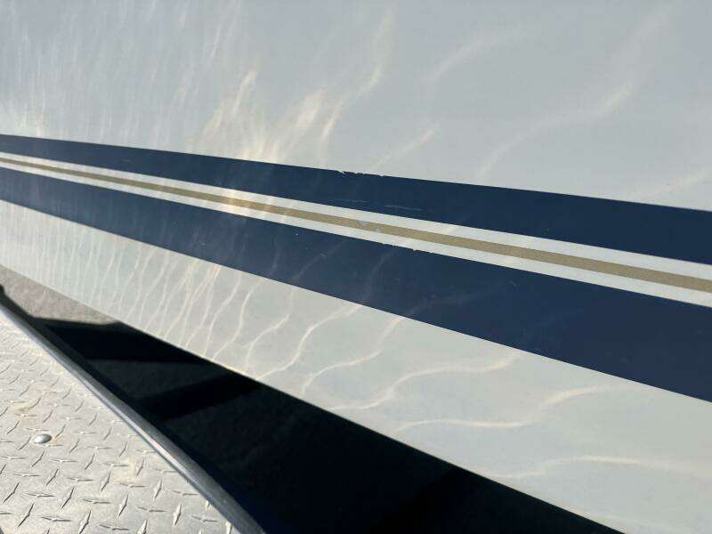 23ft Sea Ray Yacht For Sale