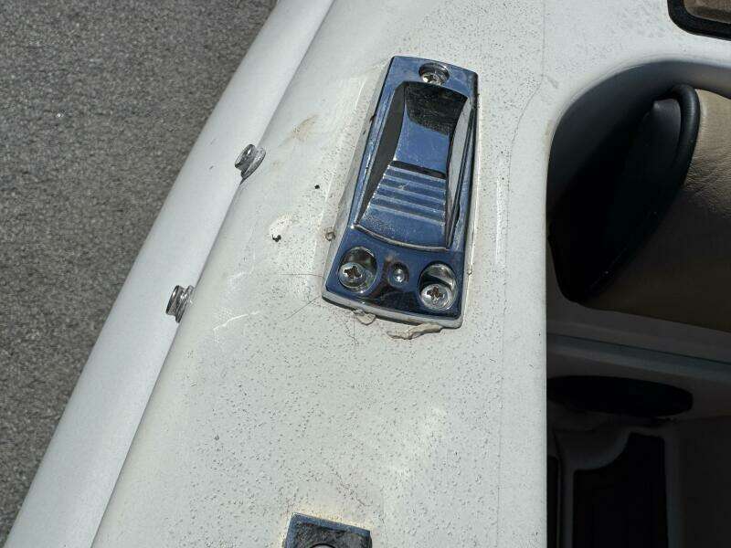 23ft Sea Ray Yacht For Sale