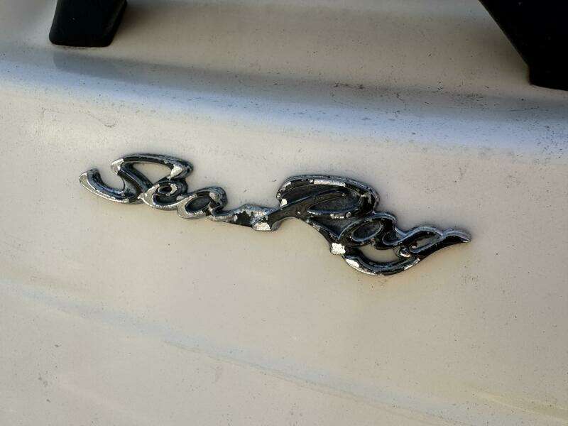 23ft Sea Ray Yacht For Sale