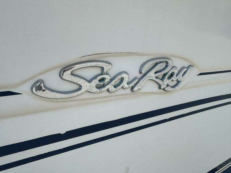 23ft Sea Ray Yacht For Sale