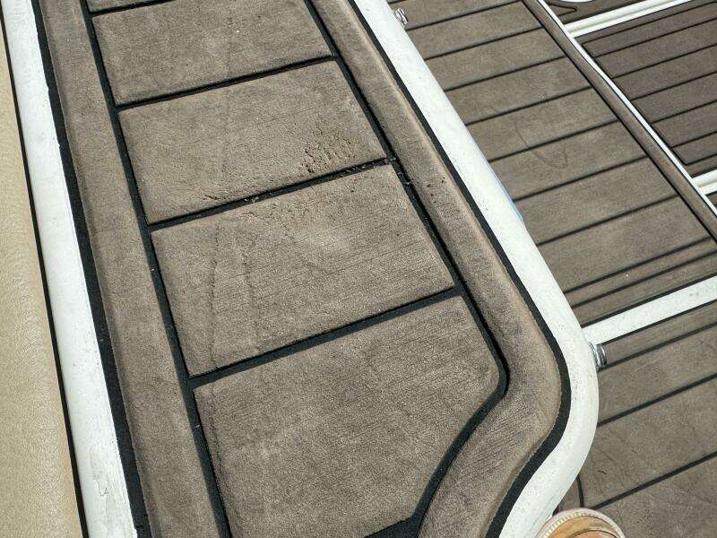 23ft Sea Ray Yacht For Sale