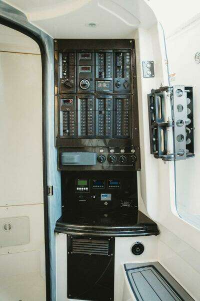 Unbridled 57ft MTI Yacht For Sale