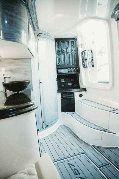 Unbridled 57ft MTI Yacht For Sale