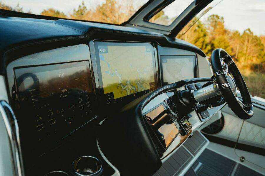 Unbridled 57ft MTI Yacht For Sale