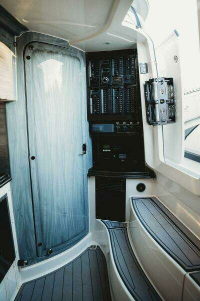 Unbridled 57ft MTI Yacht For Sale