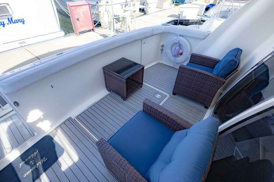 Blue Sapphire 41ft Silverton Yacht For Sale