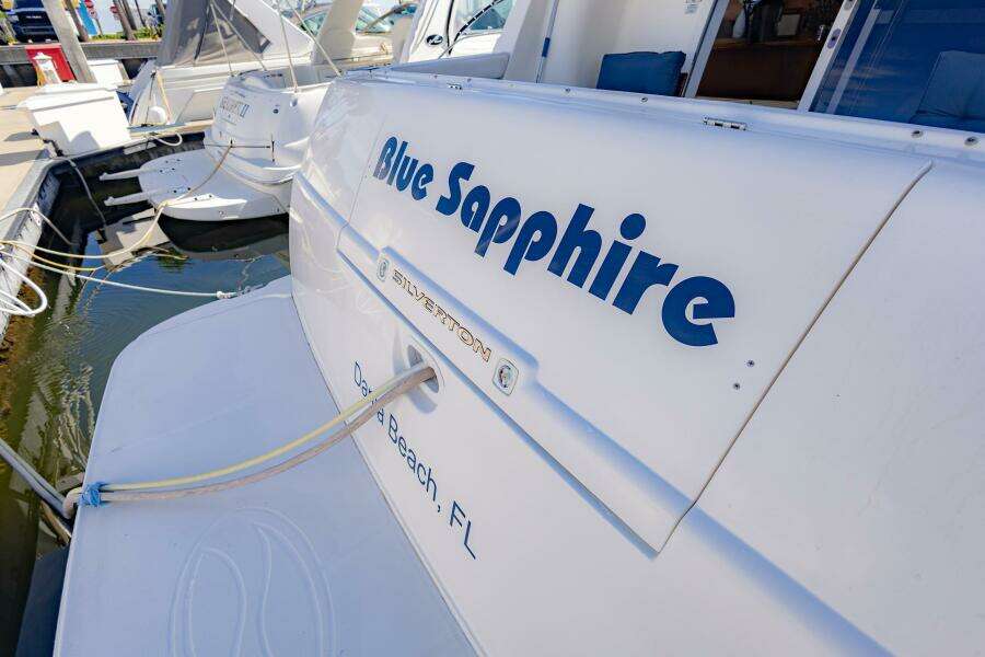 Blue Sapphire 41ft Silverton Yacht For Sale