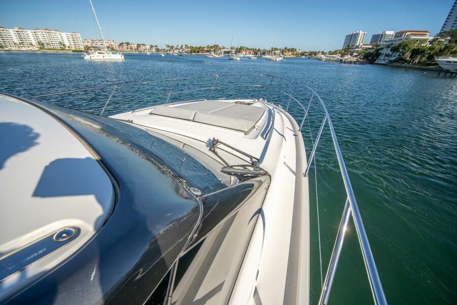 48' 2016 Princess V48