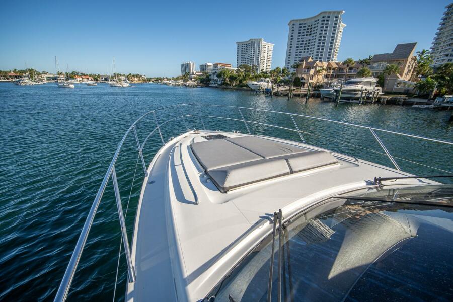 48' 2016 Princess V48