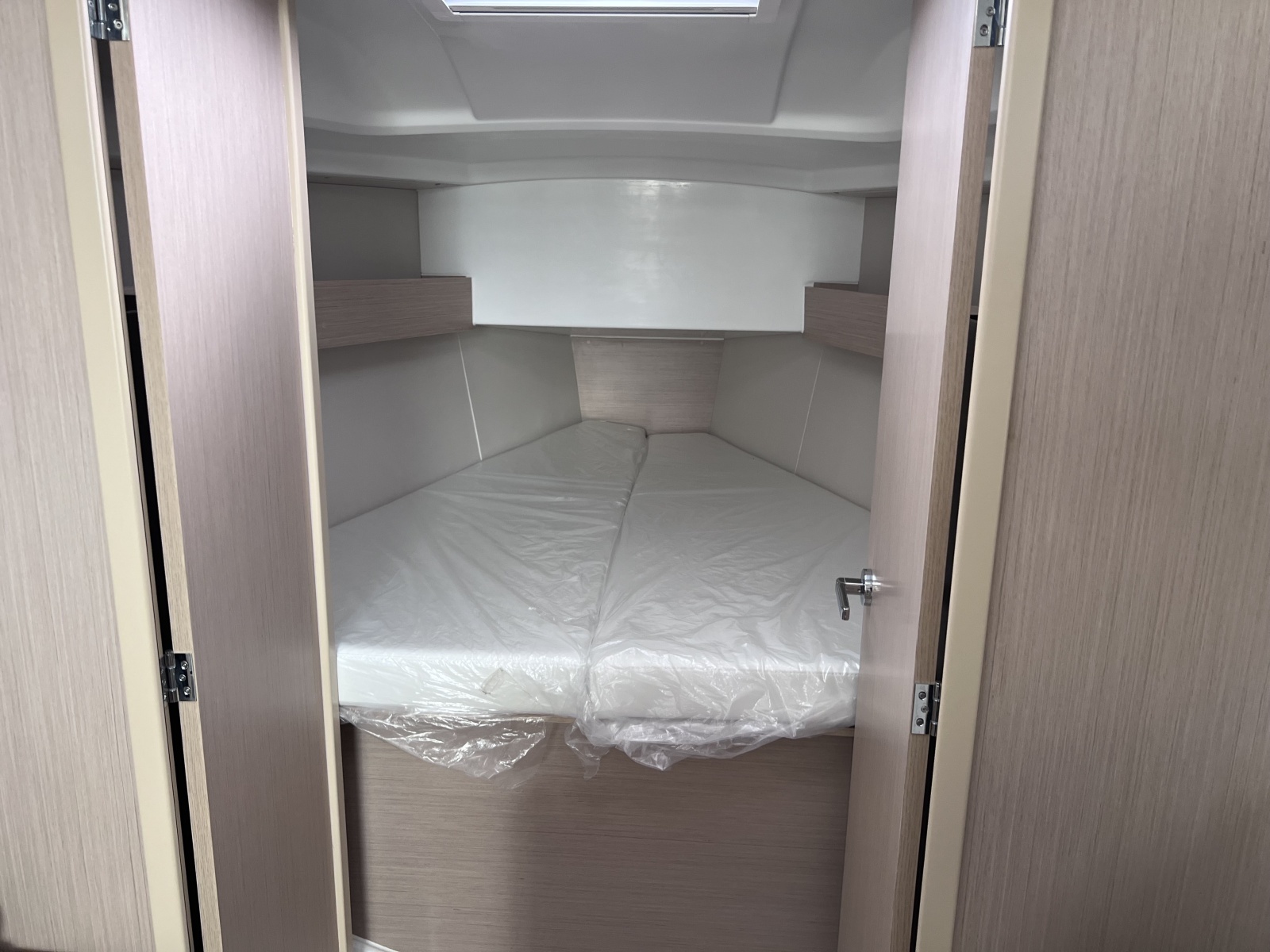31' 2024 Beneteau 30.1