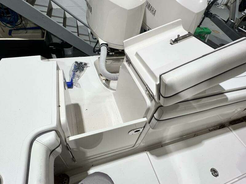 26ft Jupiter Yacht For Sale