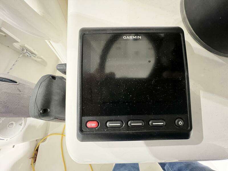 26ft Jupiter Yacht For Sale