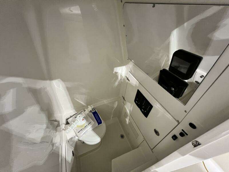 26ft Jupiter Yacht For Sale