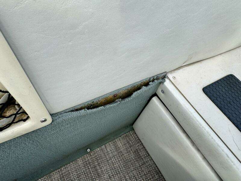 21ft Sun Tracker Yacht For Sale