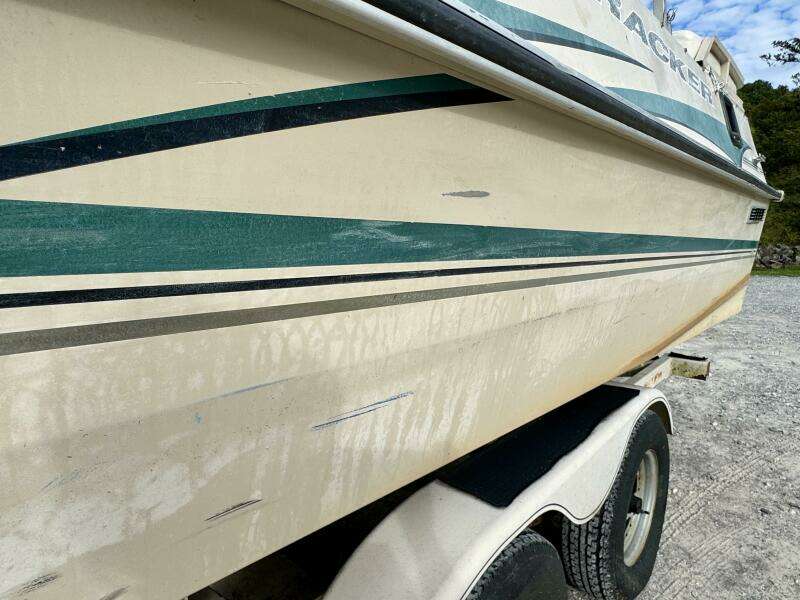 21ft Sun Tracker Yacht For Sale