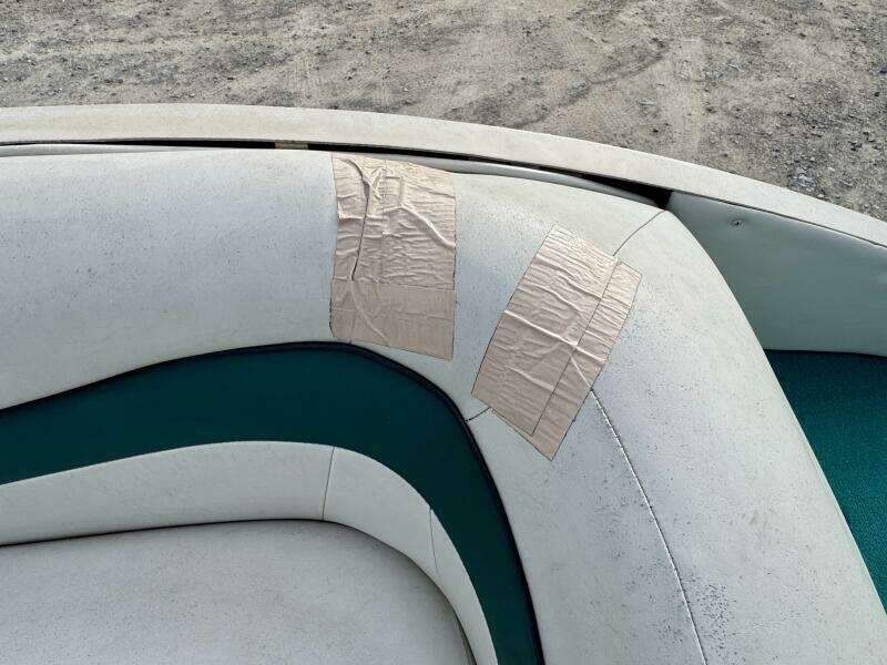 21ft Sun Tracker Yacht For Sale