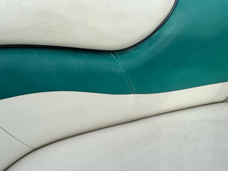 21' 2002 Sun Tracker Party Deck 21