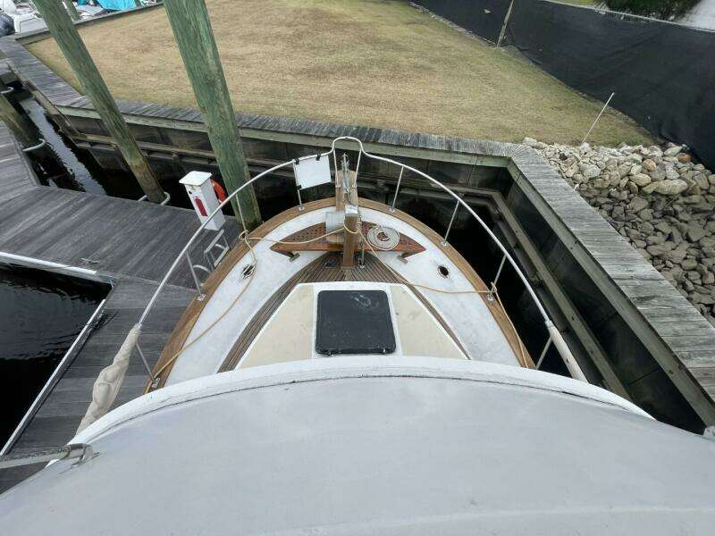 Lady mar 34ft Marine Trader Yacht For Sale