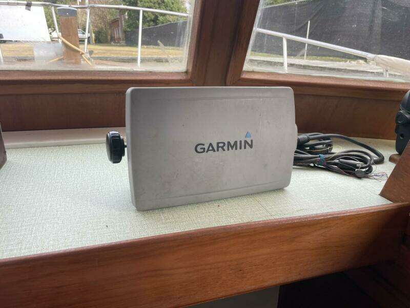 Lady mar 34ft Marine Trader Yacht For Sale