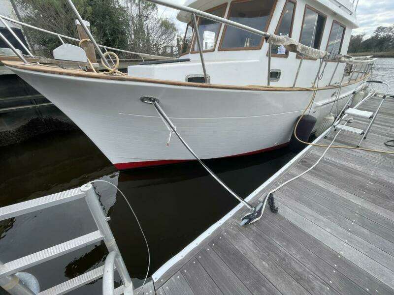 Lady mar 34ft Marine Trader Yacht For Sale