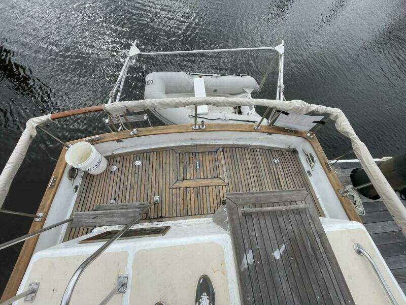 Lady mar 34ft Marine Trader Yacht For Sale