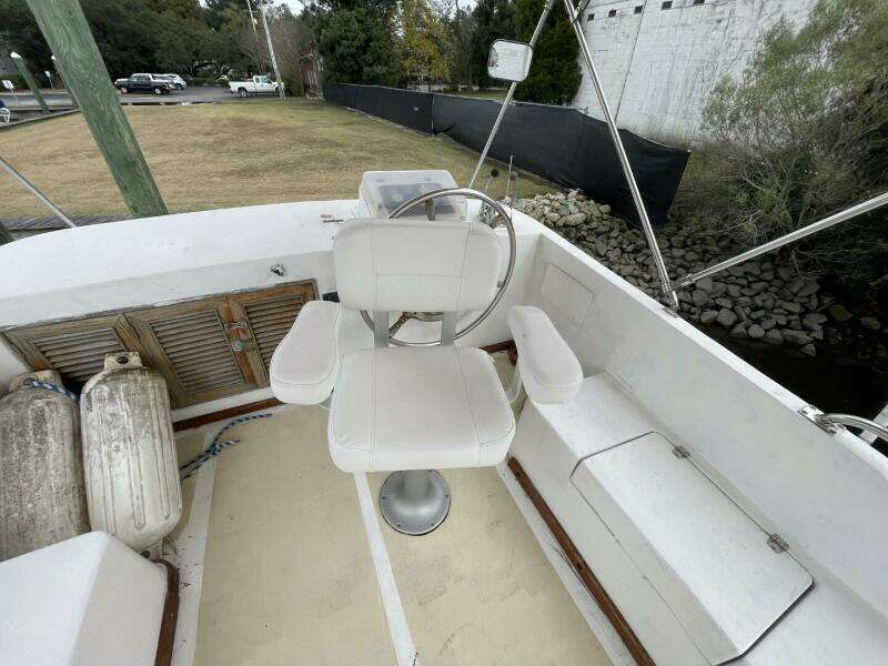 Lady mar 34ft Marine Trader Yacht For Sale