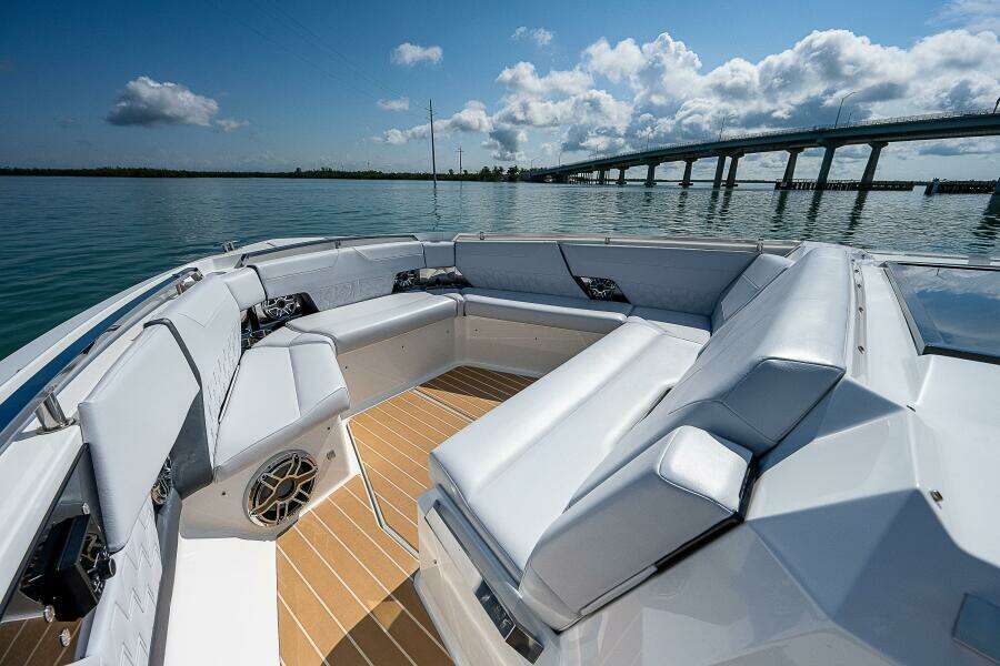 Legacy 50ft Formula Yacht For Sale